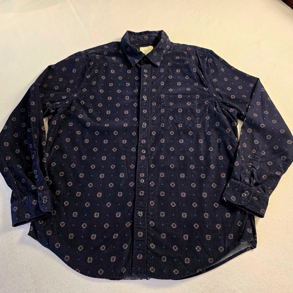 American Eagle Mens XL Navy Blue Corduroy Medallion Print Button Down Shirt